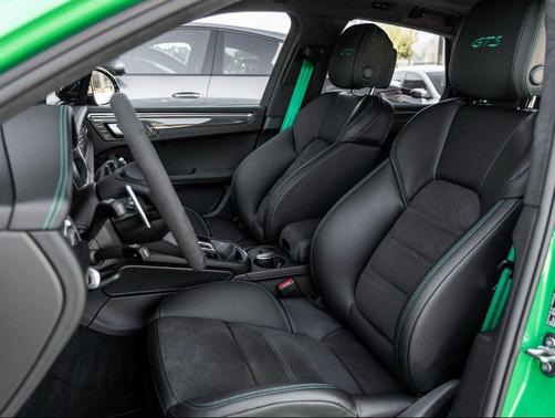 2026 Porsche Macan GTS
