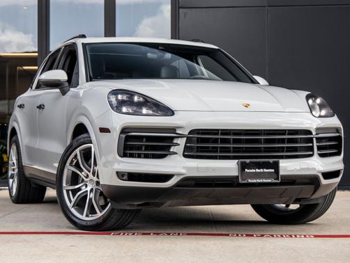 Chalk 2020 Porsche Cayenne