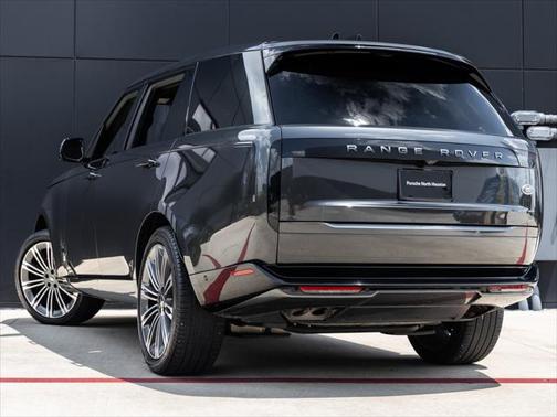 2023 Land Rover Range Rover Autobiography