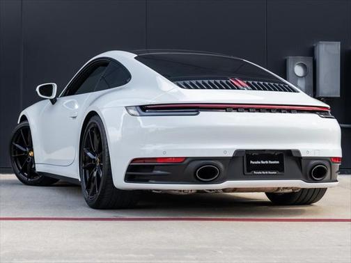2020 Porsche 911 Carrera S