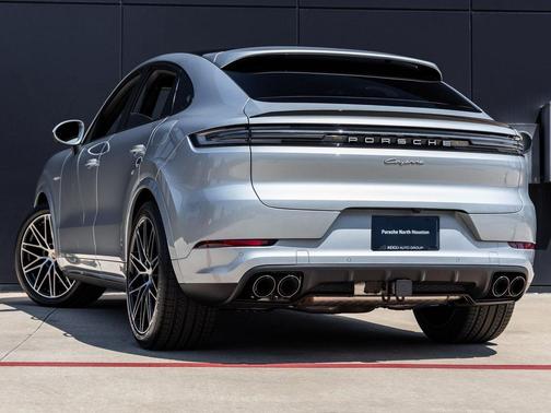 2026 Porsche Cayenne E-Hybrid