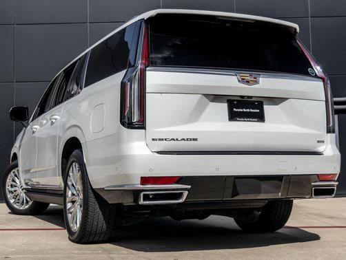 2024 Cadillac Escalade ESV Premium Luxury