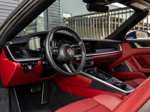 2025 Porsche 911 Turbo