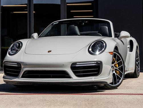 2019 Porsche 911 Turbo S