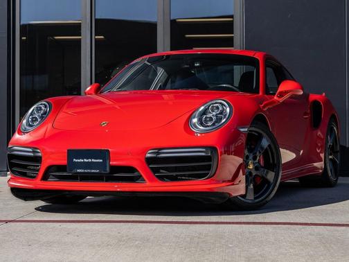 2018 Porsche 911 Turbo