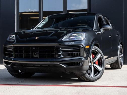 2025 Porsche Cayenne S