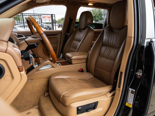 2009 Porsche Cayenne Cayenne