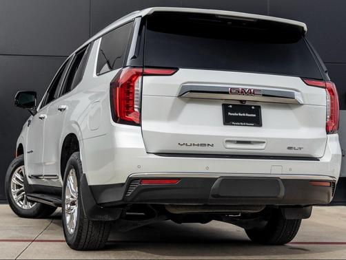 2022 GMC Yukon SLT