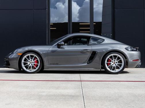 2023 Porsche 718 Cayman GTS 4.0