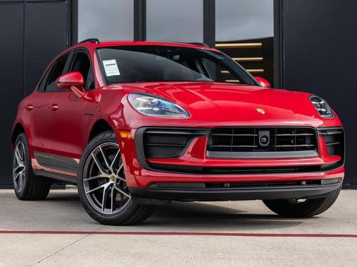 2025 Porsche Macan T