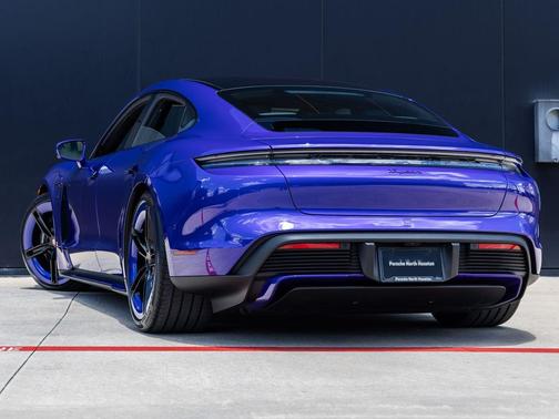 Purple Sky Metallic 2026 Porsche Taycan Black Edition
