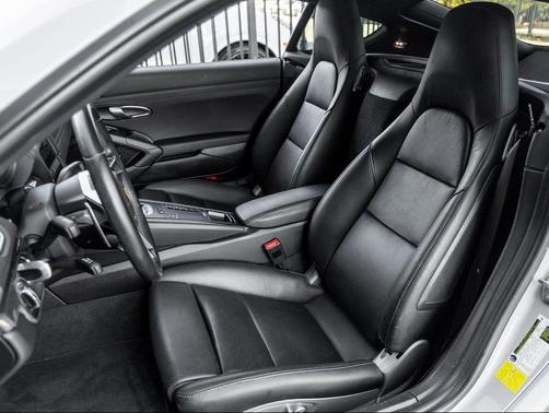 2018 Porsche 718 Cayman S