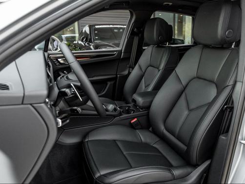 2026 Porsche Macan T