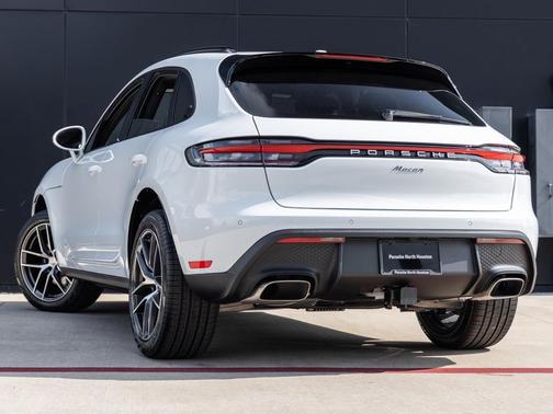 2025 Porsche Macan T