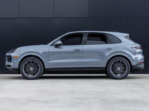 2024 Porsche Cayenne Base (Tiptronic)