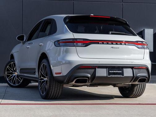 2026 Porsche Macan