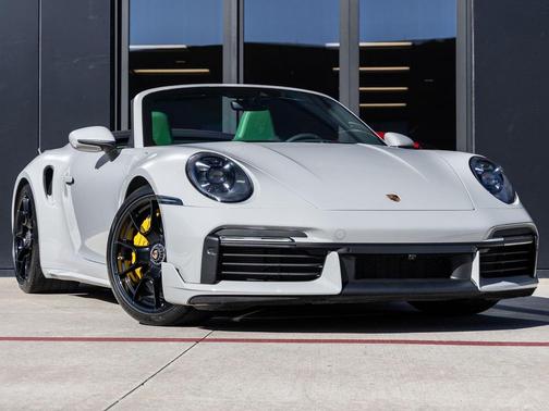 2022 Porsche 911 Turbo S