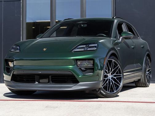 2025 Porsche Macan 