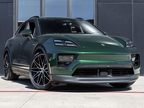 2025 Porsche Macan 