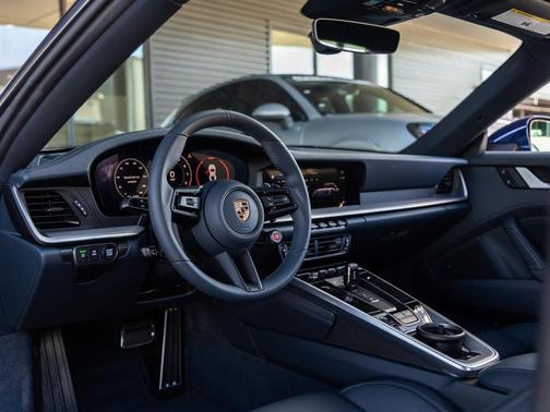 2026 Porsche 911 Carrera 4S