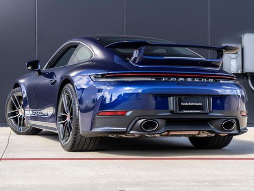 2026 Porsche 911 Carrera 4S