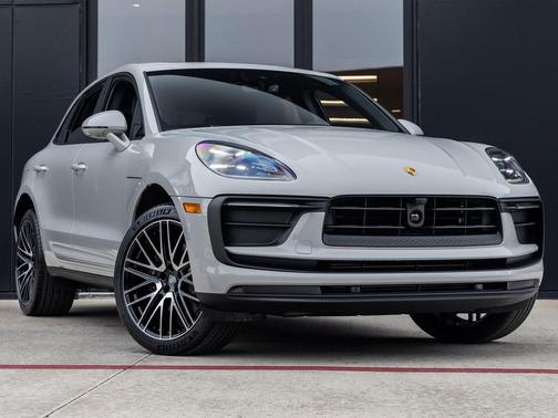 2026 Porsche Macan 