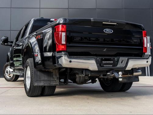 2022 Ford F-350 Lariat