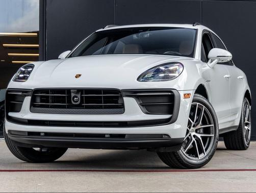 2025 Porsche Macan T