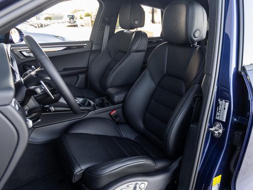 2026 Porsche Macan T