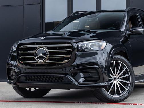 Black 2025 Mercedes-Benz GLS 580 4MATIC