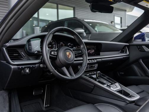 2024 Porsche 911 Carrera