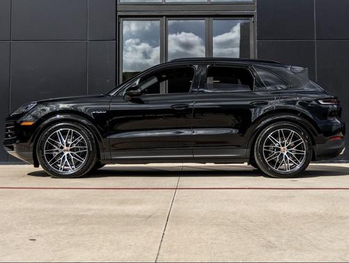 2026 Porsche Cayenne Cayenne E-Hybrid
