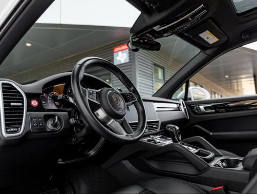 2023 Porsche Cayenne Cayenne