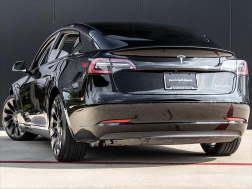 2022 Tesla Model 3 Performance