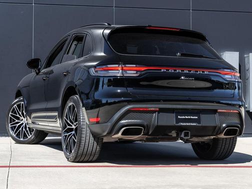 2025 Porsche Macan 