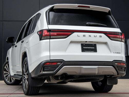 2023 Lexus LX 600 Luxury