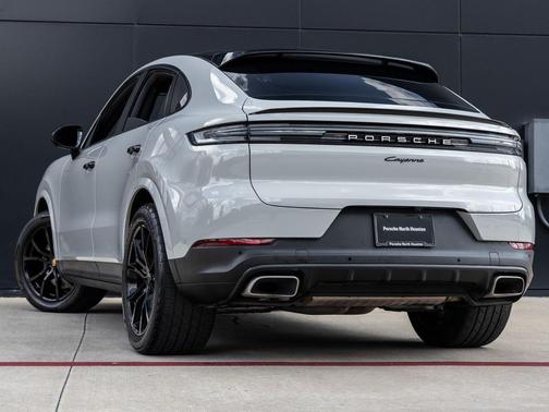 2024 Porsche Cayenne 