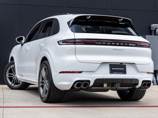 2025 Porsche Cayenne