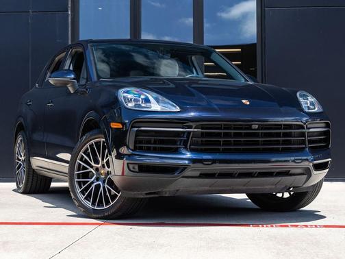 Moonlight Blue Metallic 2019 Porsche Cayenne Cayenne