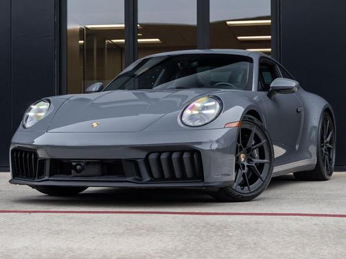 2025 Porsche 911 Carrera GTS