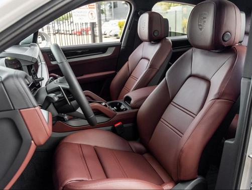 2026 Porsche Cayenne S