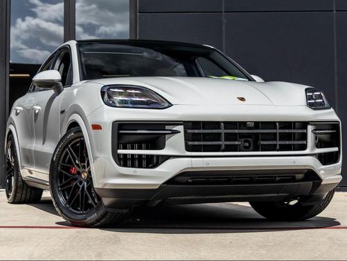 2026 Porsche Cayenne S