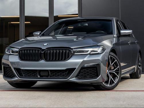 2022 BMW 540 i