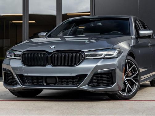 2022 BMW 540 i