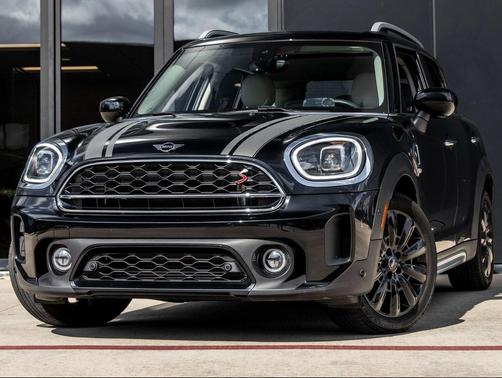 2023 MINI Countryman Cooper S