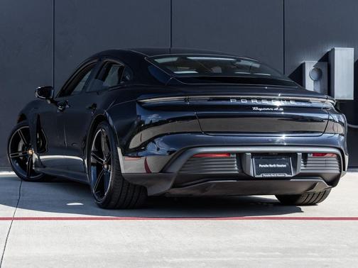 2022 Porsche Taycan 4S