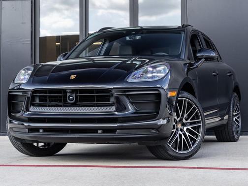 2023 Porsche Macan T