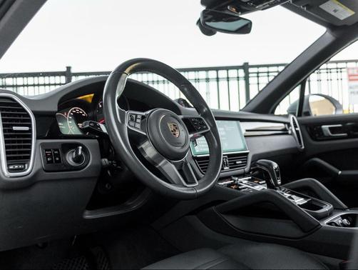 2020 Porsche Cayenne Cayenne