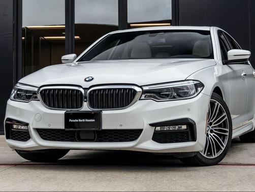 2018 BMW 530 530i