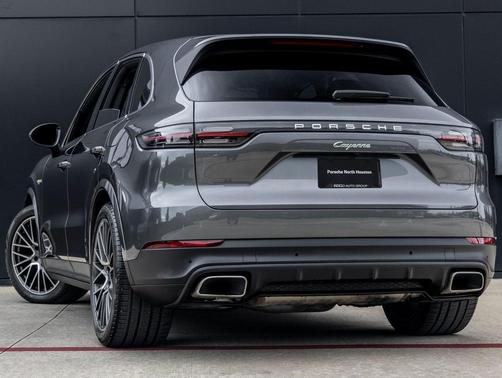 2023 Porsche Cayenne Cayenne E-Hybrid